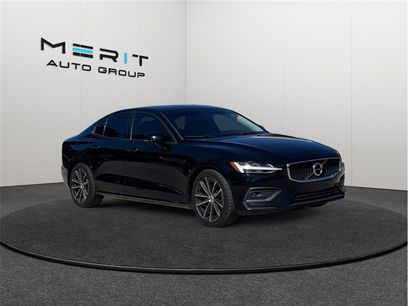 Used 2021 Volvo S60 T5 Momentum w/ Protection Package Premier