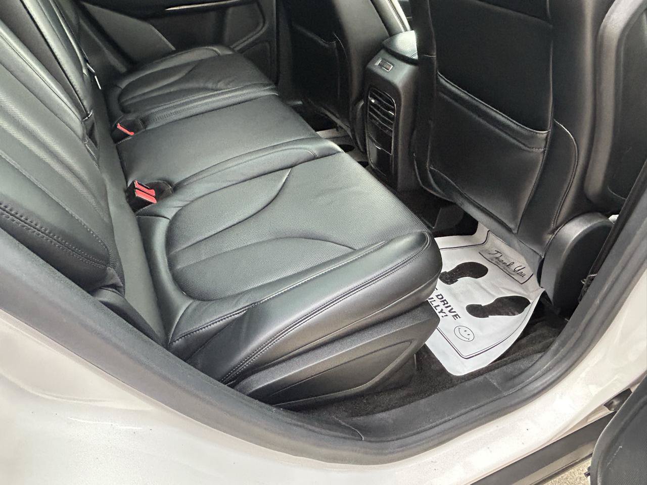 Used 2016 Lincoln MKC Reserve AWD/4WD image 11