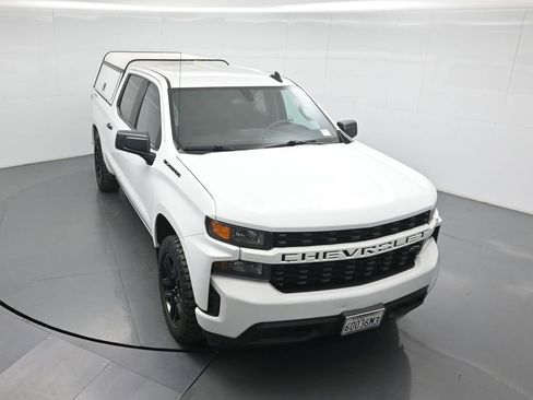 Used 2022 Chevrolet Silverado 1500 Custom w/ LPO, Blackout Package AWD/4WD image 32