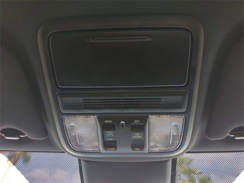 Used 2023 Honda Odyssey Sport image 26