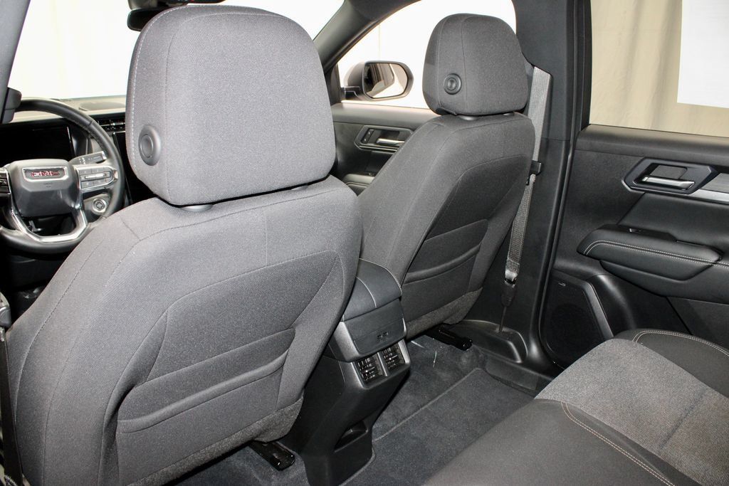 Used 2025 GMC Terrain Elevation AWD/4WD image 21