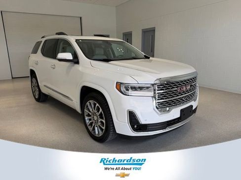 Used 2023 GMC Acadia Denali w/ Denali Ultimate Package AWD/4WD image 1