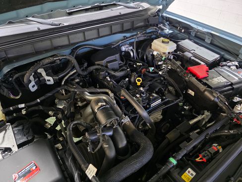 Used 2022 Ford Bronco Badlands image 40