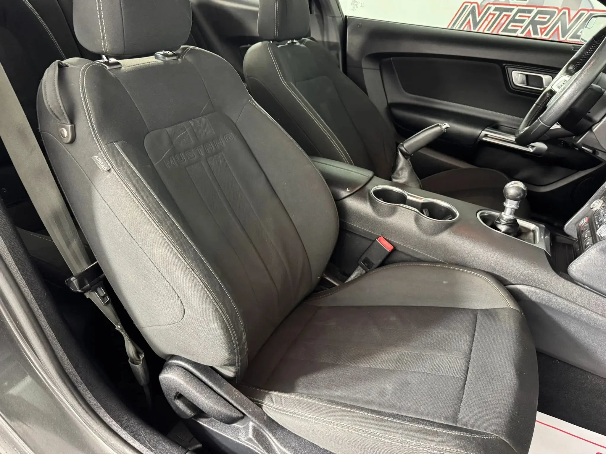 Used 2020 Ford Mustang Coupe RWD image 26