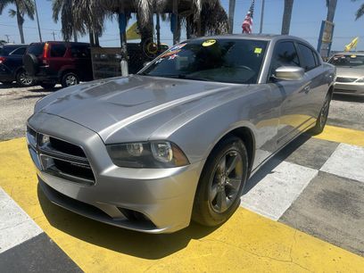 Used 2014 Dodge Charger SXT