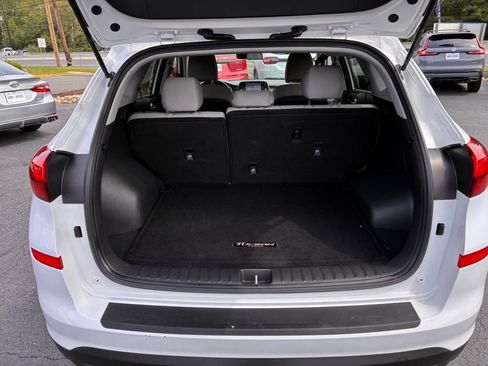 Used 2019 Hyundai Tucson SE AWD/4WD image 12