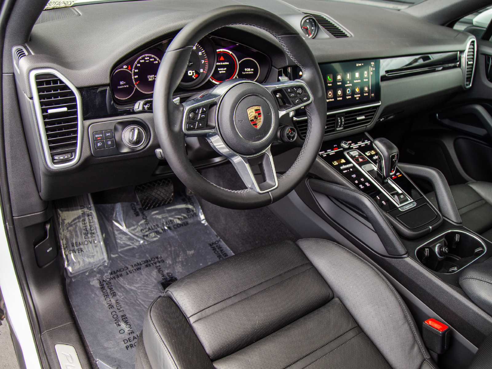 Certified 2023 Porsche Cayenne Platinum Edition AWD/4WD image 4