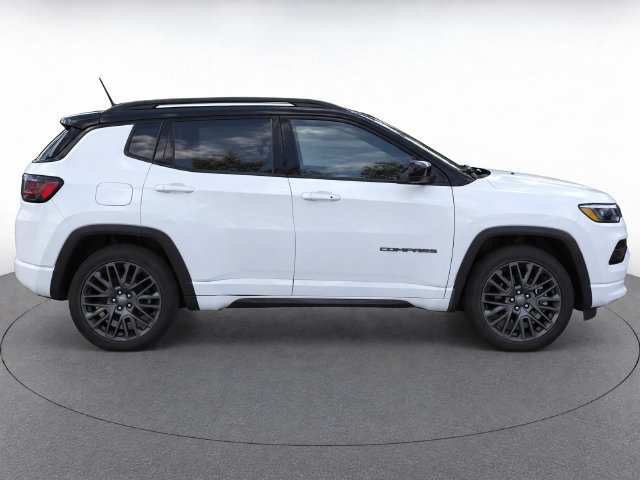 Used 2023 Jeep Compass High Altitude AWD/4WD image 8