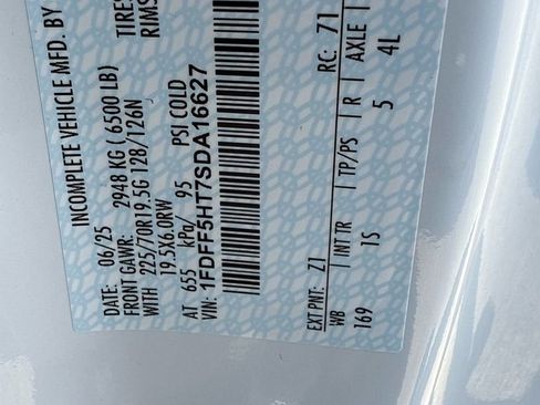 New 2025 Ford F550 4x4 Regular Cab Super Duty image 30