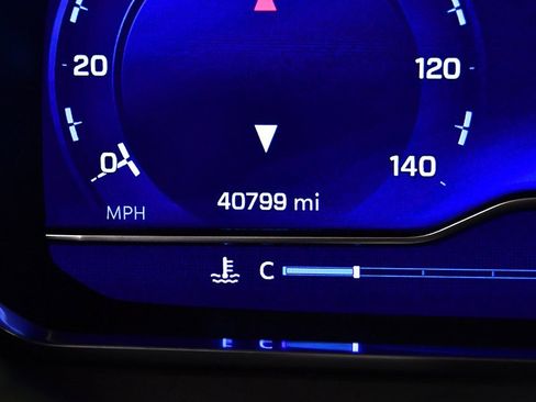 Used 2022 Chevrolet Tahoe High Country image 17