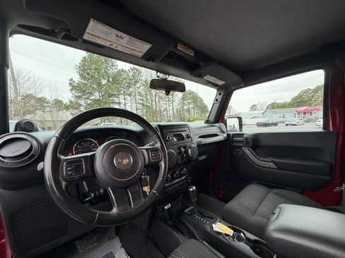 Used 2011 Jeep Wrangler Sport image 22