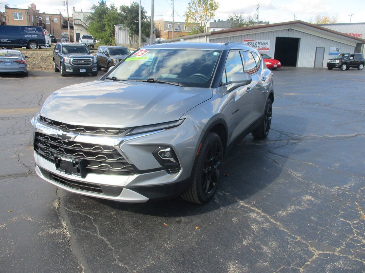 Used 2023 Chevrolet Blazer LT w/ Convenience Package FWD image 3