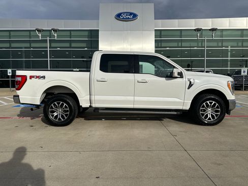 Used 2021 Ford F150 Lariat w/ FX4 Off-Road Package image 6