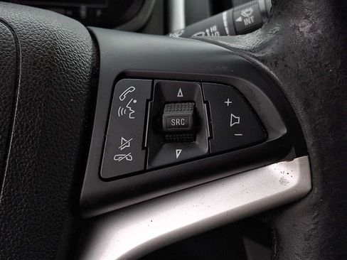 Used 2018 Chevrolet Sonic Premier FWD image 18