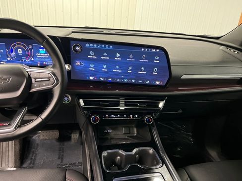 Certified 2025 Chevrolet Traverse Z71 image 23