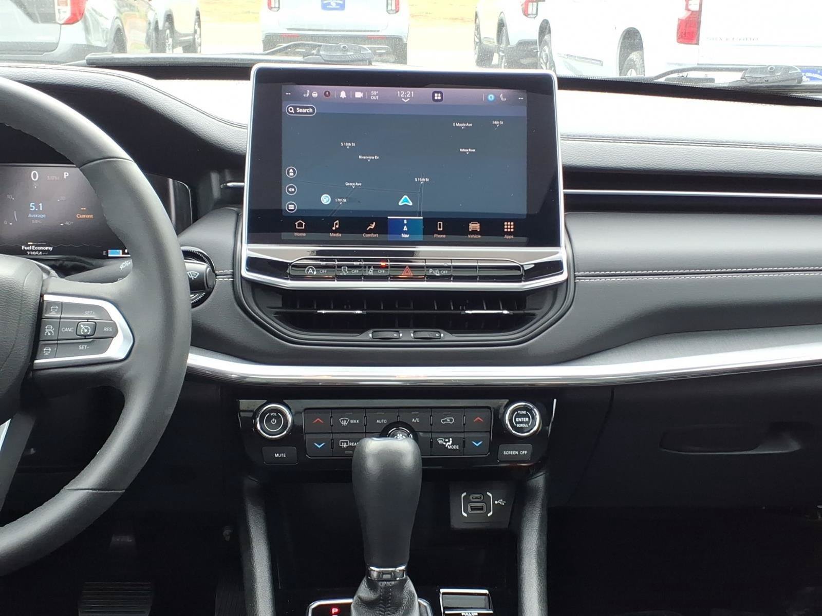 Used 2023 Jeep Compass High Altitude AWD/4WD image 13