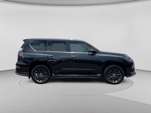 Used 2023 Lexus GX 460 Luxury w/ Sport Design Package AWD/4WD image 32