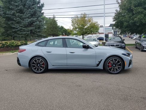 New 2026 BMW 440i xDrive w/ Premium Package AWD/4WD image 6
