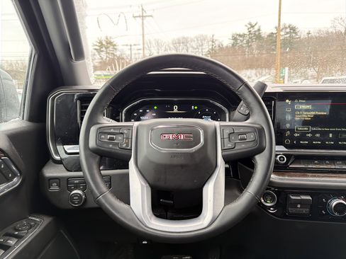 Certified 2023 GMC Sierra 1500 Elevation image 14