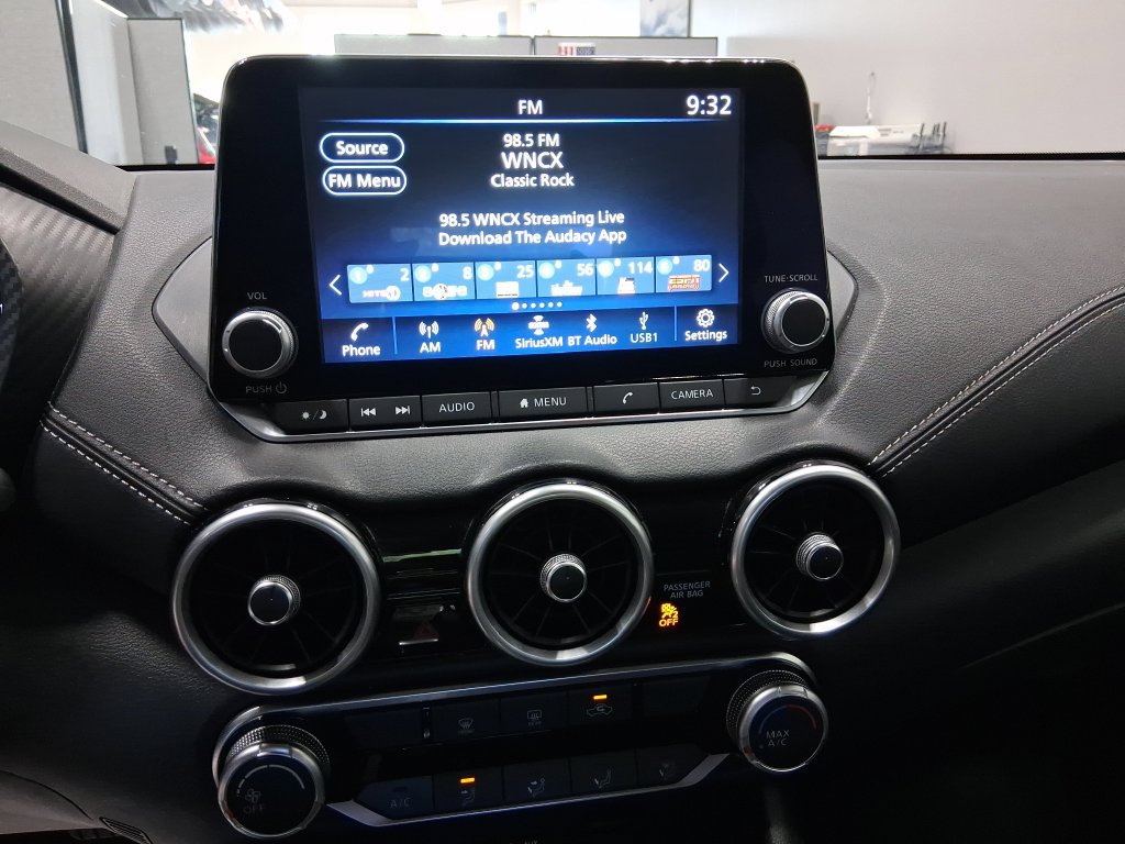 Used 2024 Nissan Sentra SV FWD image 35