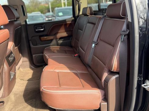 Used 2015 Chevrolet Silverado 1500 High Country w/ High Country Premium Package image 13