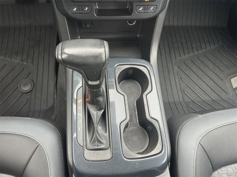 Used 2019 Chevrolet Colorado Z71 image 23