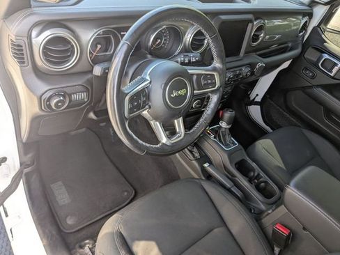 Used 2021 Jeep Wrangler Unlimited Sahara w/ Uconnect 4C Nav & Sound Group AWD/4WD image 10