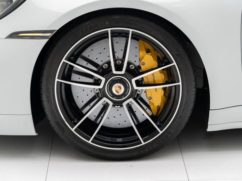 Used 2022 Porsche 911 Turbo S image 12