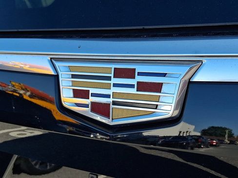 Used 2023 Cadillac Escalade ESV Luxury AWD/4WD image 32