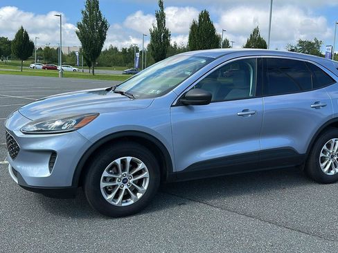 Used 2022 Ford Escape SE w/ Convenience Package image 13