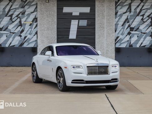 Used 2019 Rolls-Royce Wraith RWD image 1
