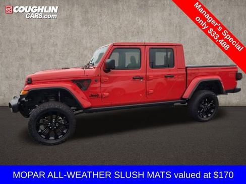 Used 2024 Jeep Gladiator Sport image 5