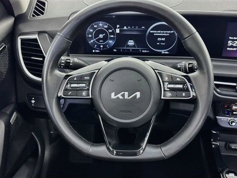 Used 2024 Kia Seltos SX w/ SX Sunroof Package AWD/4WD image 36