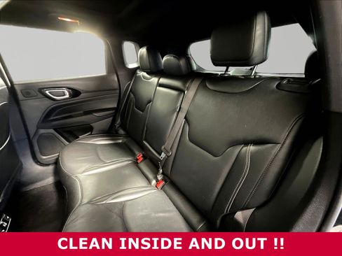 Used 2022 Jeep Compass High Altitude AWD/4WD image 19