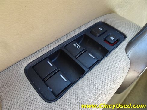 Used 2009 Honda CR-V LX image 23
