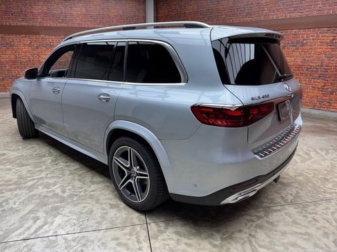 New 2025 Mercedes-Benz GLS 450 4MATIC image 3