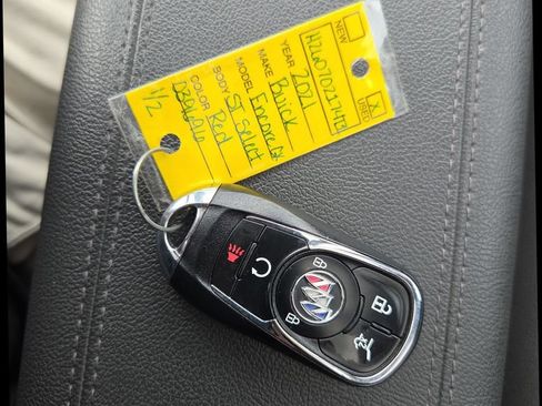 Used 2021 Buick Encore GX Select w/ Advanced Technology Package AWD/4WD image 45