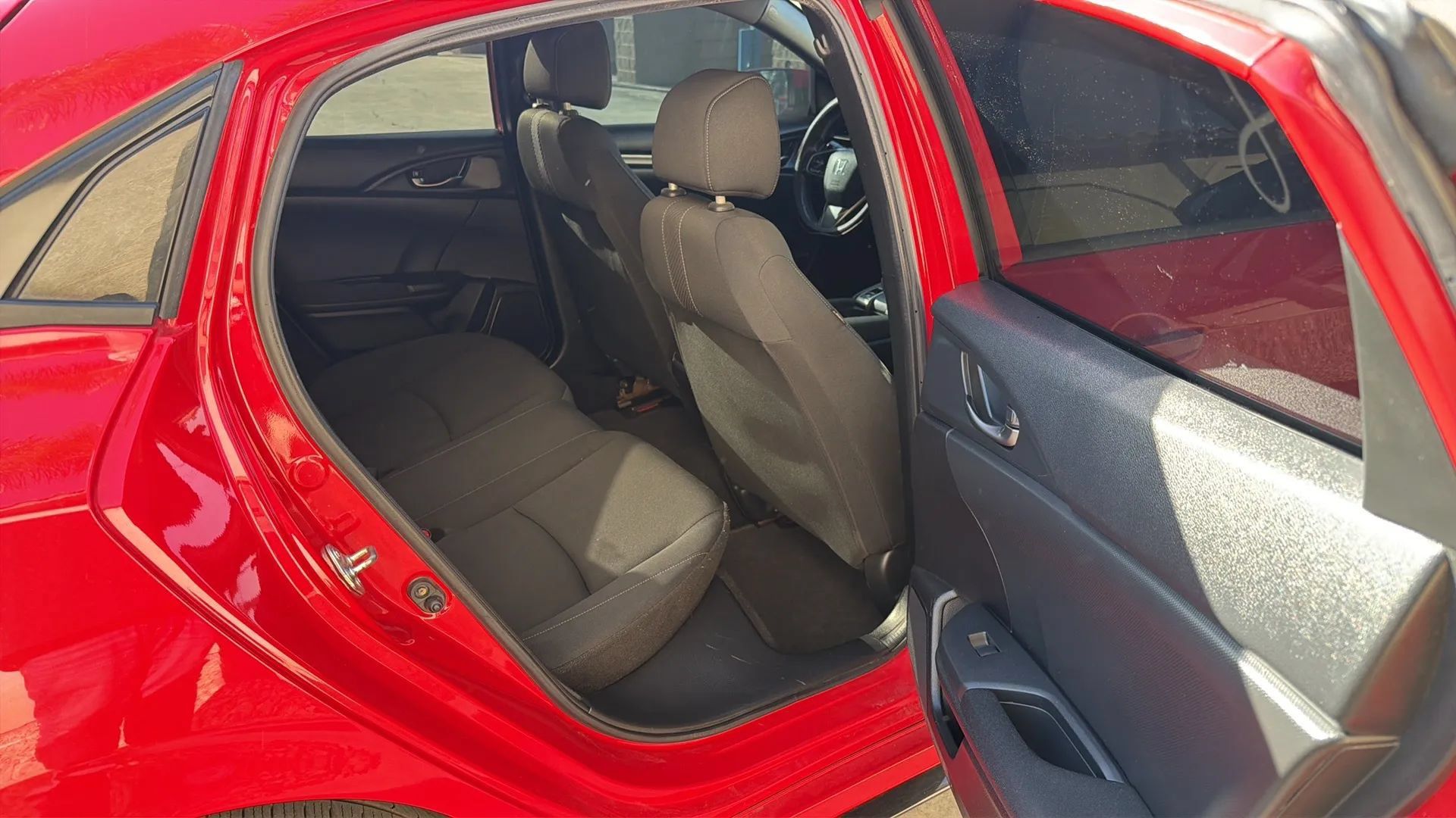 Used 2018 Honda Civic Sport image 5