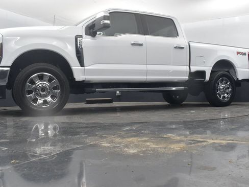 Used 2025 Ford F250 Lariat w/ Chrome Package AWD/4WD image 30
