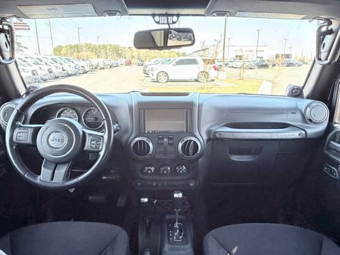 Used 2013 Jeep Wrangler Sport image 11