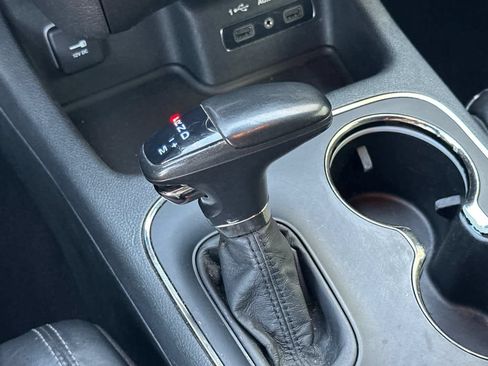 Used 2019 Dodge Durango R/T AWD/4WD image 24