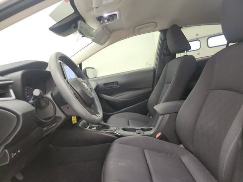 Used 2025 Toyota Corolla LE FWD image 14
