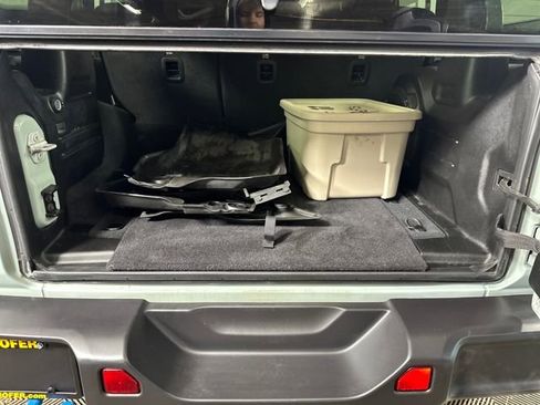 Used 2023 Jeep Wrangler Unlimited Sahara w/ Cold Weather Group image 26