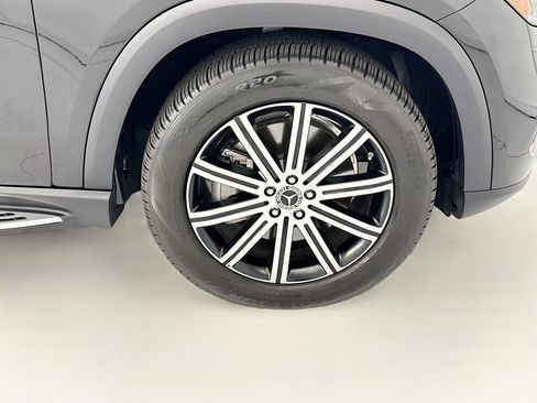Certified 2024 Mercedes-Benz GLE 450 4MATIC image 31