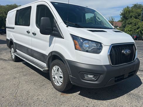 Used 2025 Ford Transit 250 Low Roof w/ Exterior Upgrade Package RWD image 3