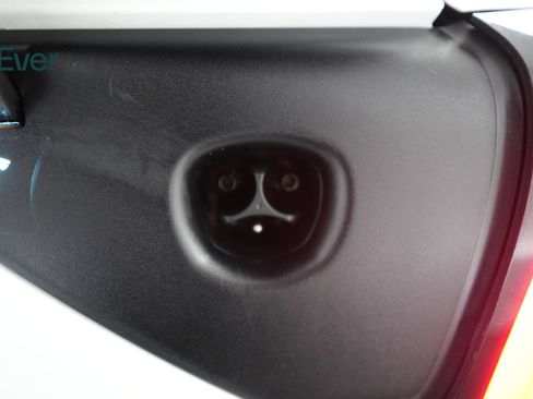 Used 2023 Tesla Model 3 Standard Range RWD image 10