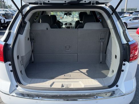 Used 2017 Buick Enclave Convenience FWD image 31