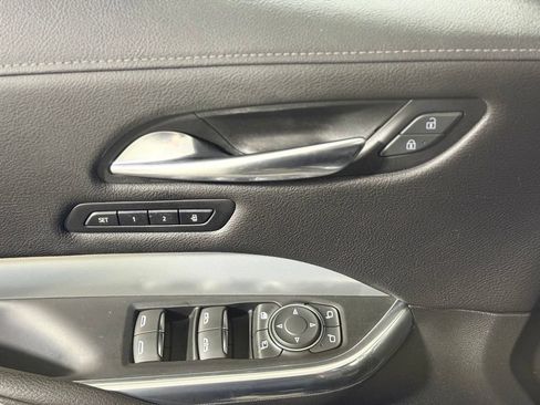 Used 2019 Cadillac XT4 Premium Luxury AWD/4WD image 21