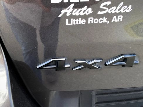 Used 2019 Jeep Grand Cherokee Altitude AWD/4WD image 10