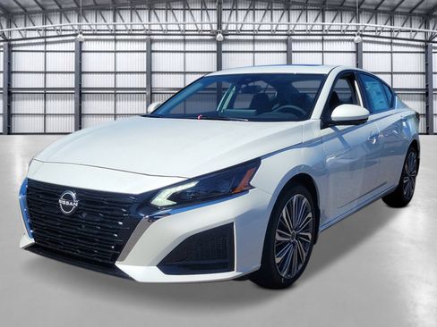 New 2025 Nissan Altima 2.5 SL image 4